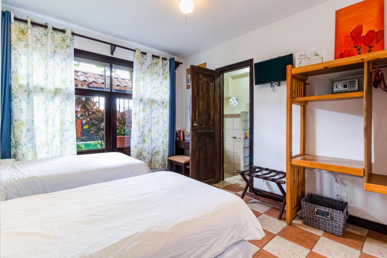 Posada Nena Santa Ana  Ngoại thất bức ảnh
